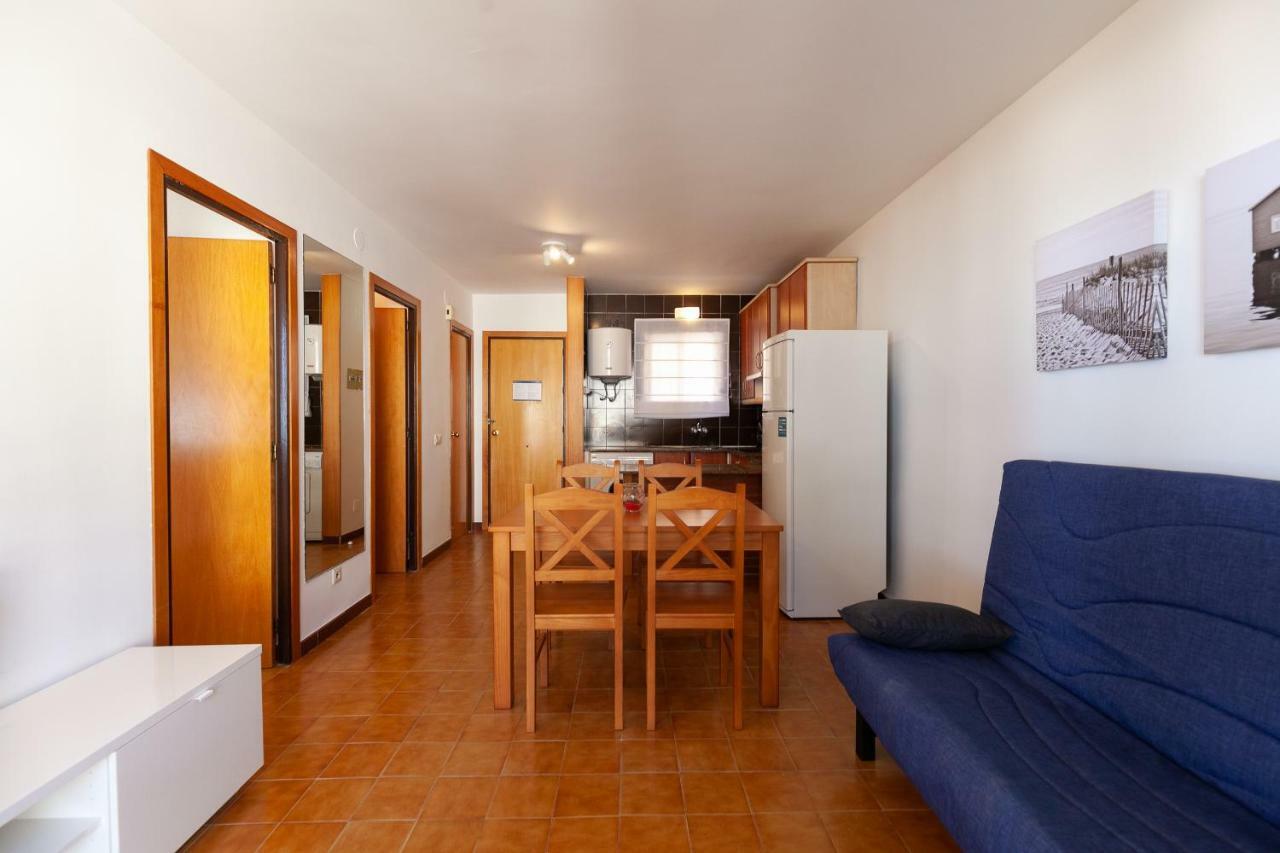 Uhc Tucan Apartments Cambrils Exterior photo
